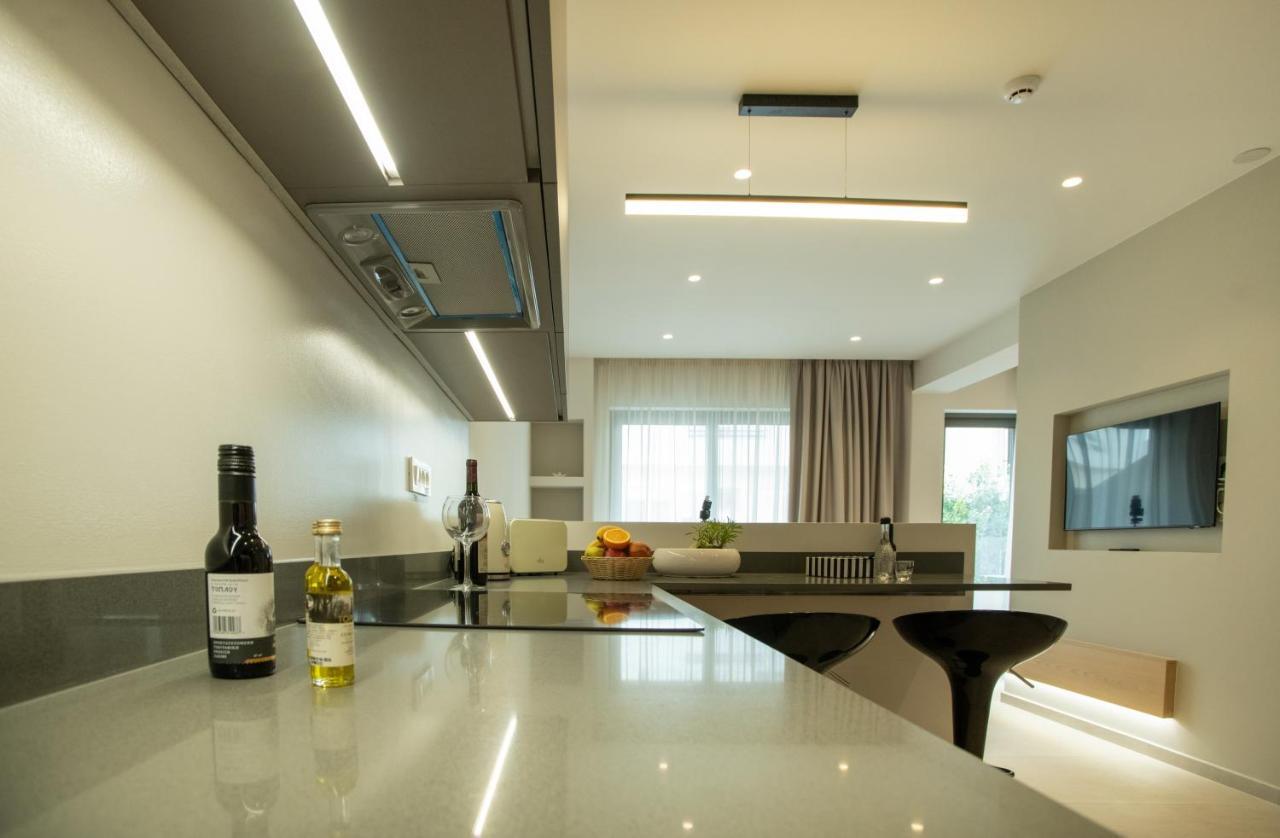 Celine Luxury Apartments & Suites 圣尼古拉奥斯 外观 照片