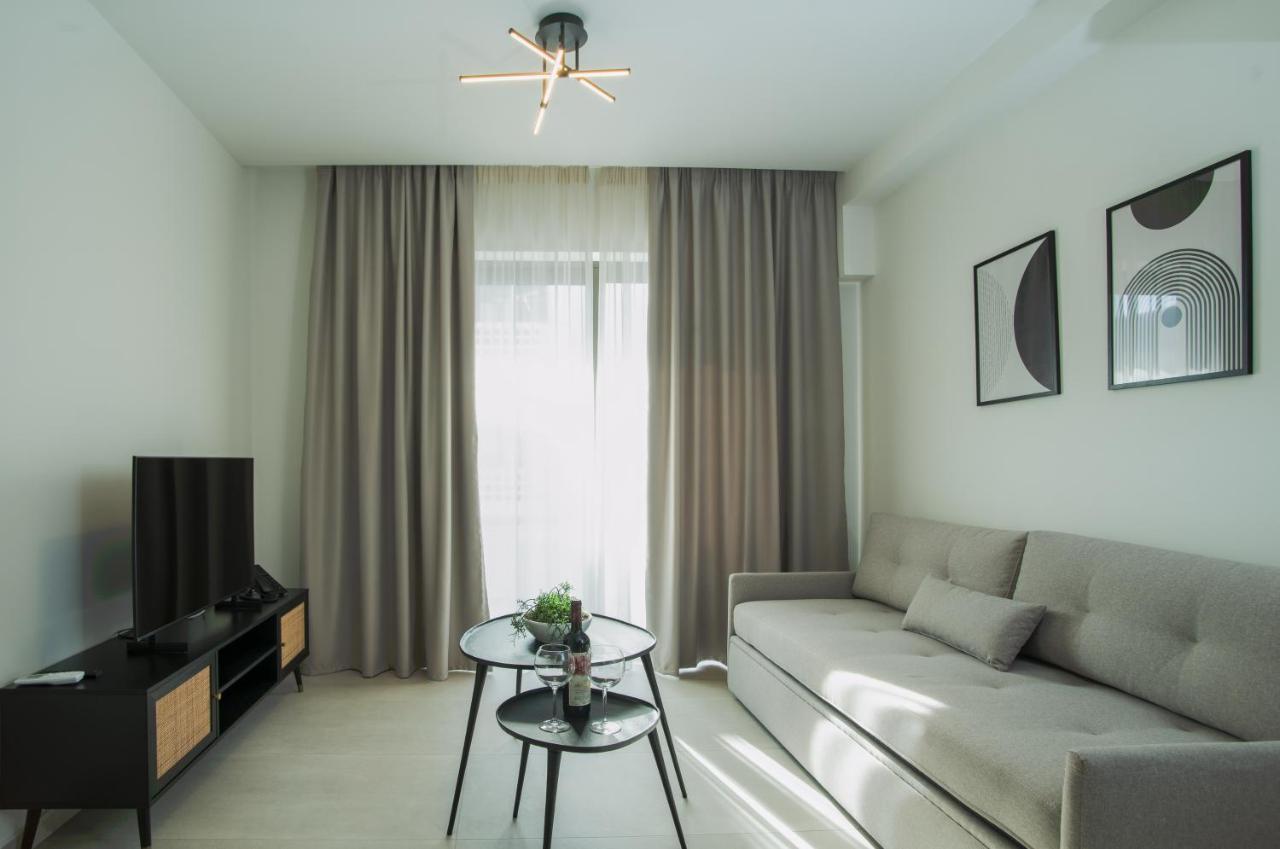 Celine Luxury Apartments & Suites 圣尼古拉奥斯 外观 照片