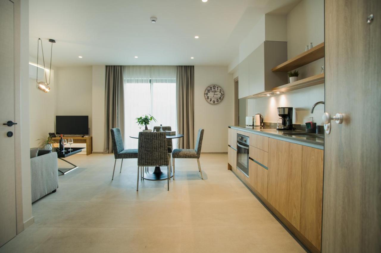 Celine Luxury Apartments & Suites 圣尼古拉奥斯 外观 照片